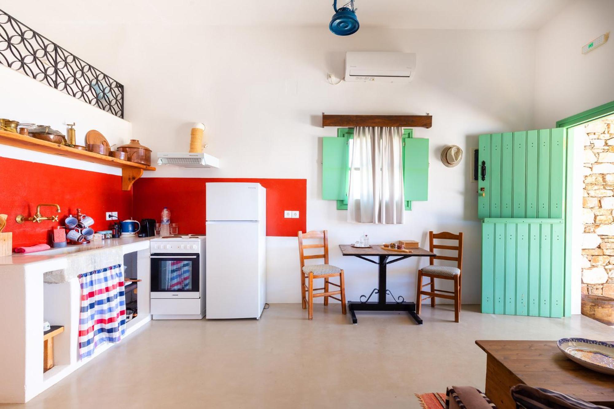 Ailouros Scenic Guest Houses Schoinoussa Eksteriør bilde